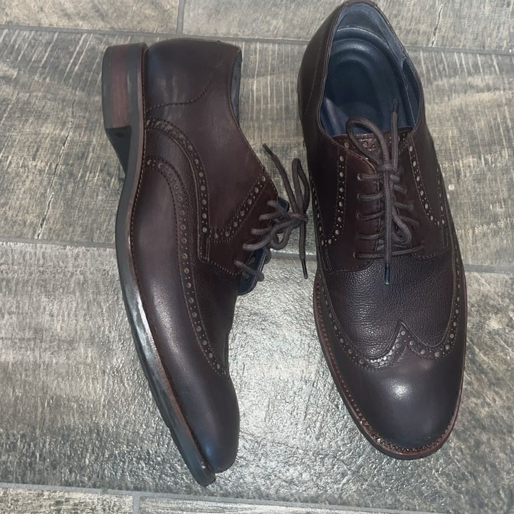 Cole Haan brown leather lace up wingtips oxfords